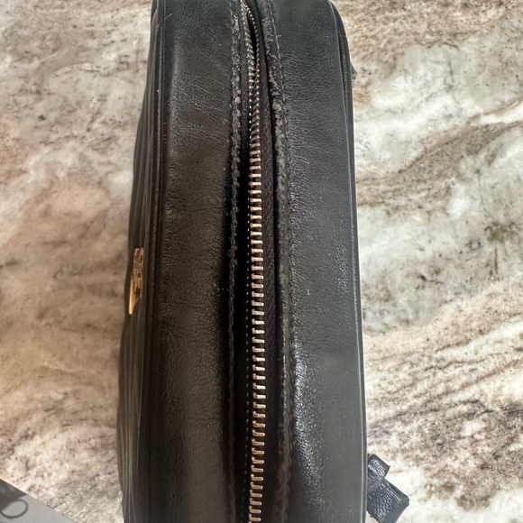 YSL Black Quilted Leather Pouch Authentic - Picture 4 of 8